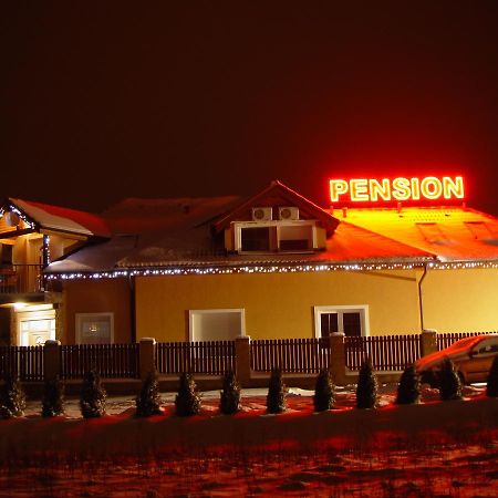 Penzion Rozkos Prŭhonice Ngoại thất bức ảnh